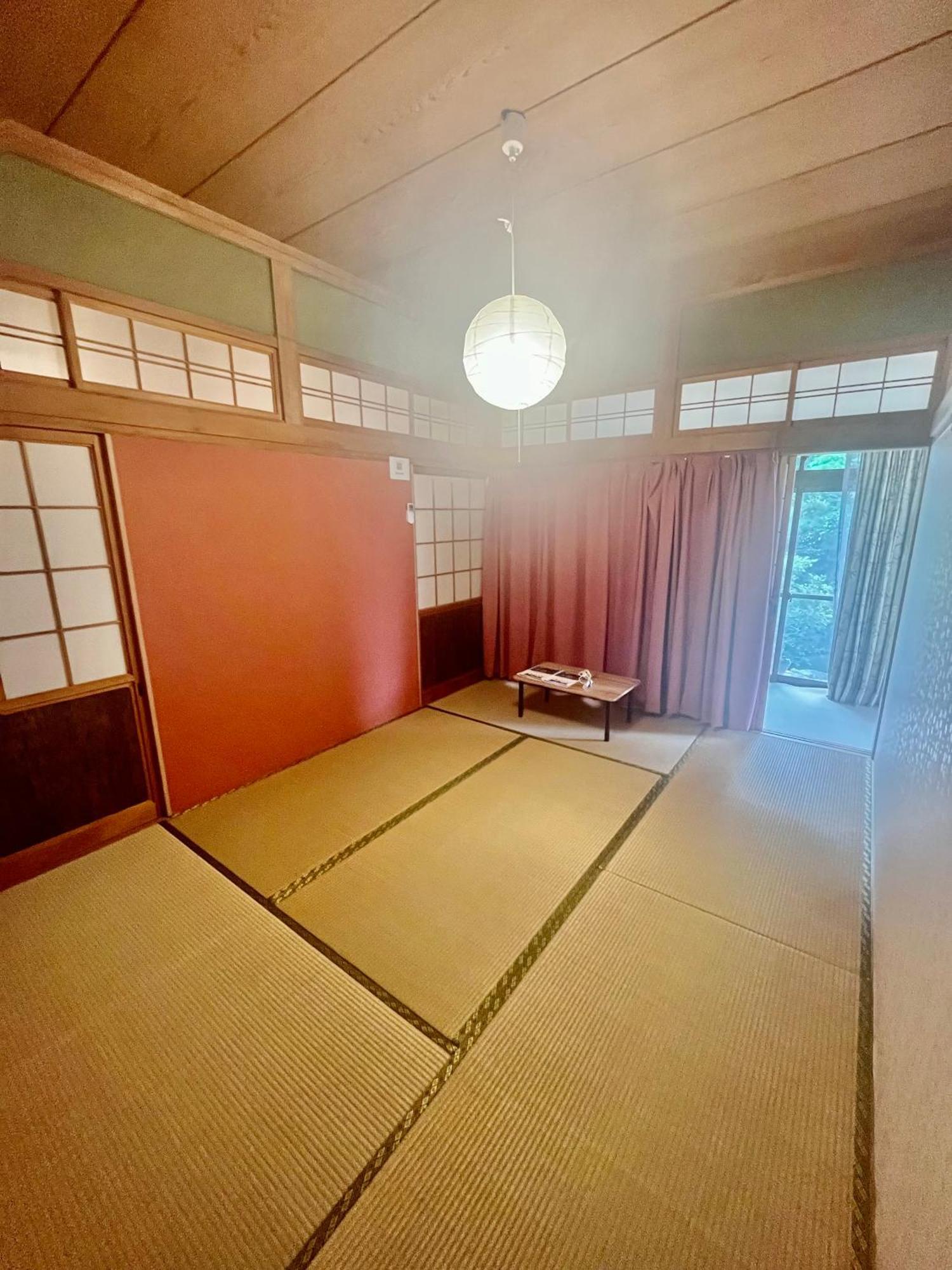 Apartmán みやうら御殿 Imabari Railway Station Exteriér fotografie